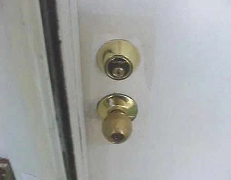 Richmond Locksmith Store Richmond, CA 510-964-3403 - apartment-lock-change